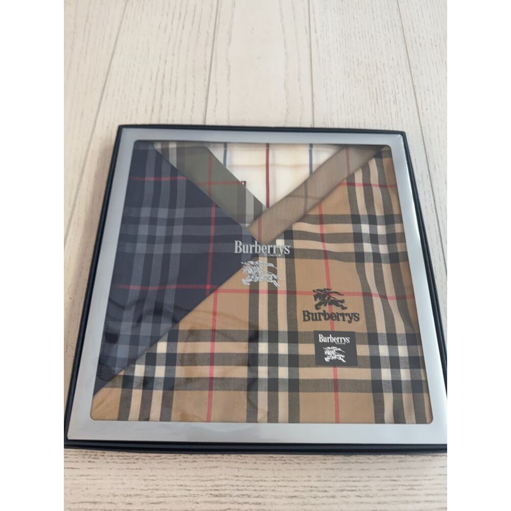 BURBERRY Nova Check Scarf Handkerchief 5 Pack Premium Authentic Gift